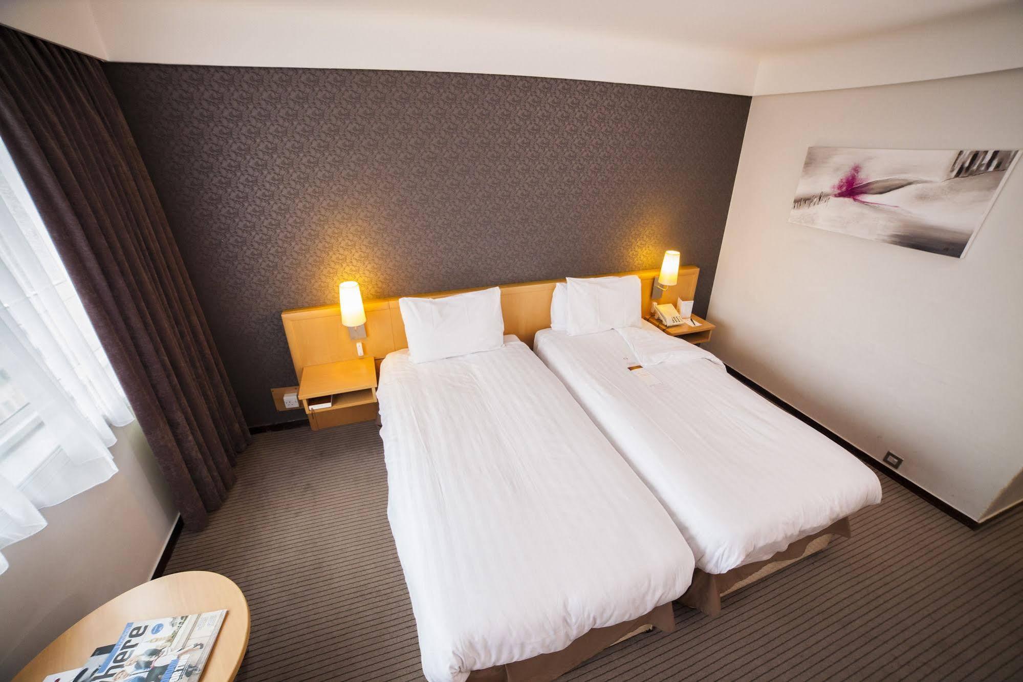 Treehouse Hotel Лондон Екстериор снимка