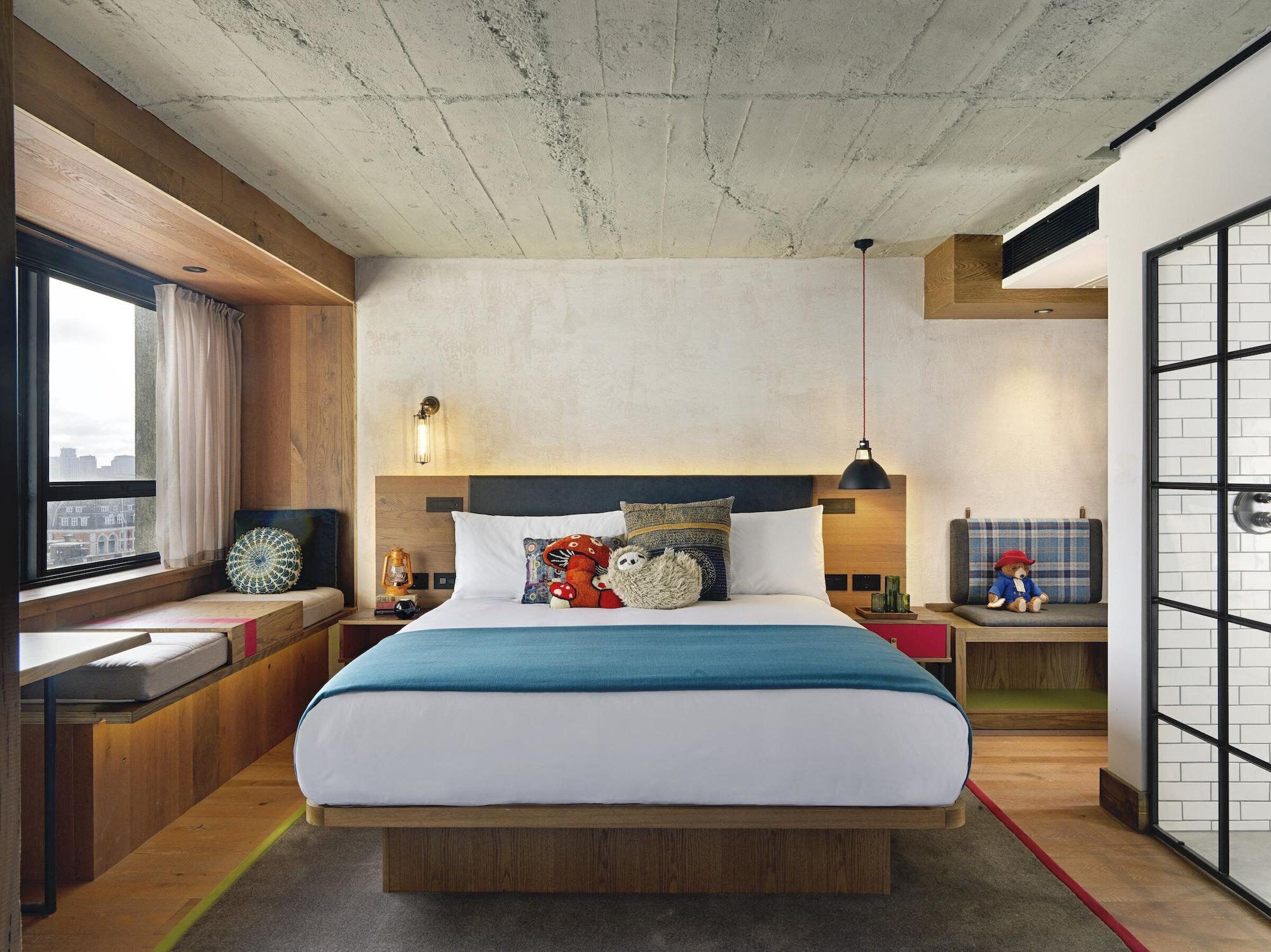 Treehouse Hotel Лондон Екстериор снимка