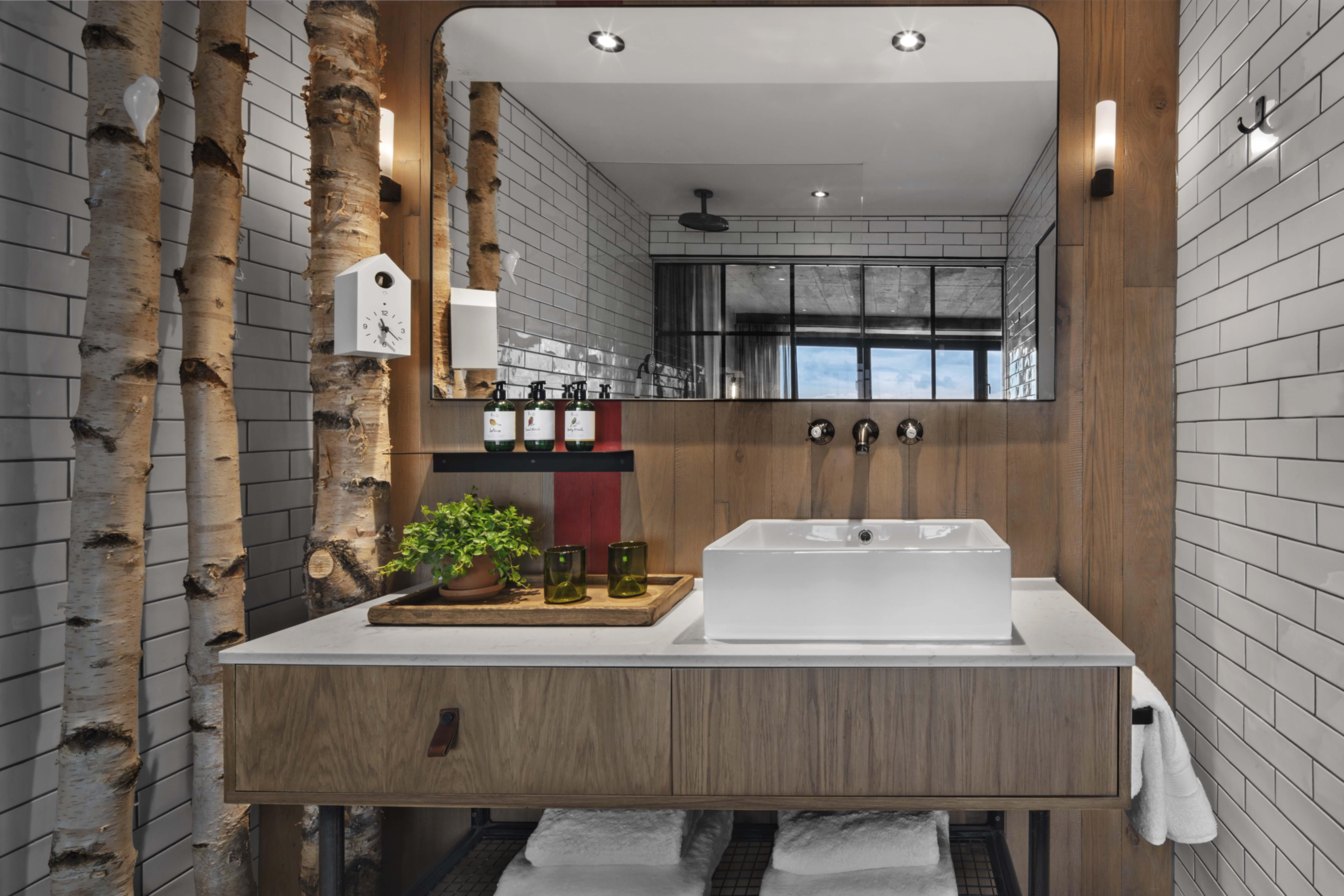 Treehouse Hotel Лондон Екстериор снимка