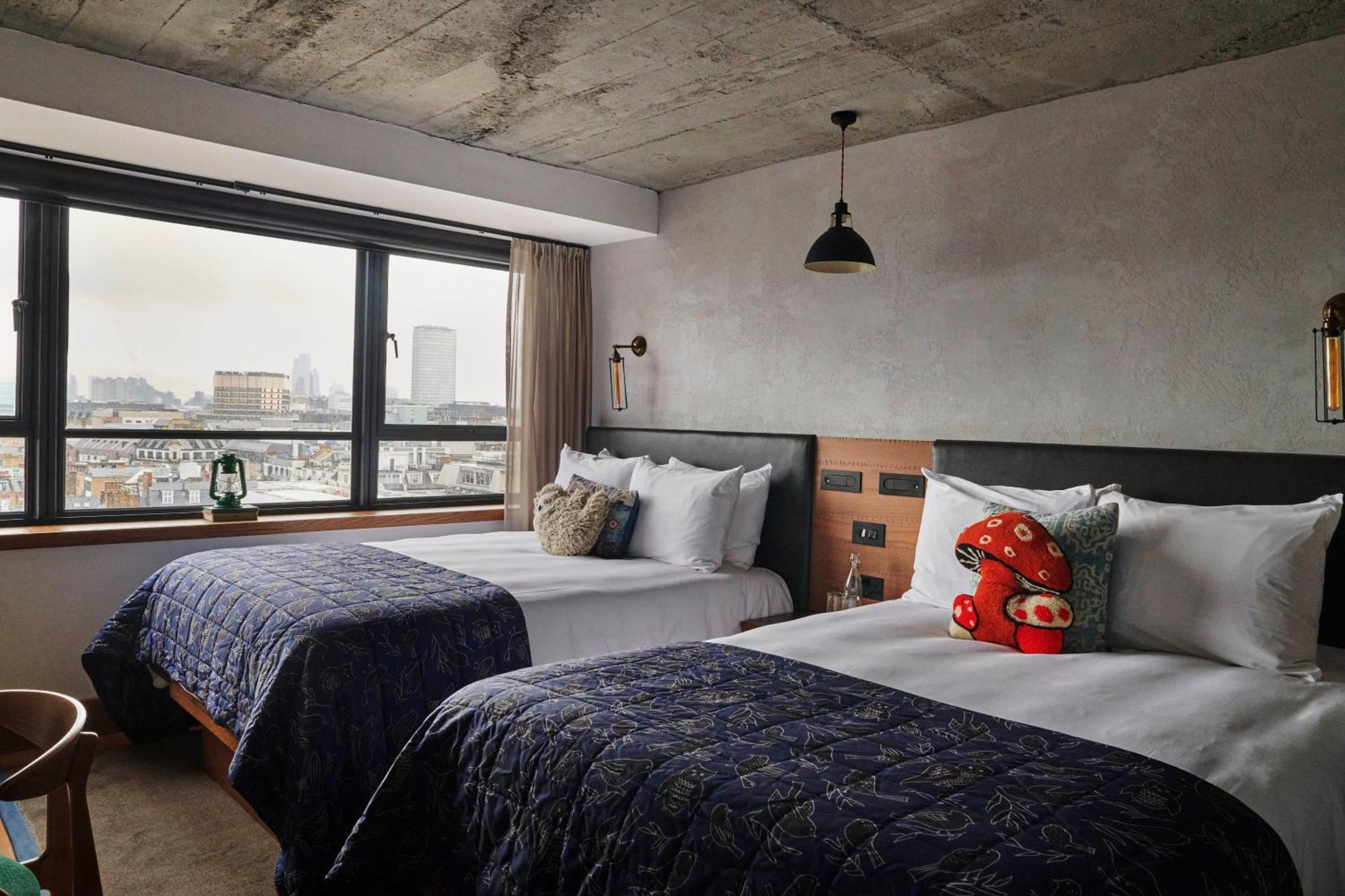 Treehouse Hotel Лондон Екстериор снимка